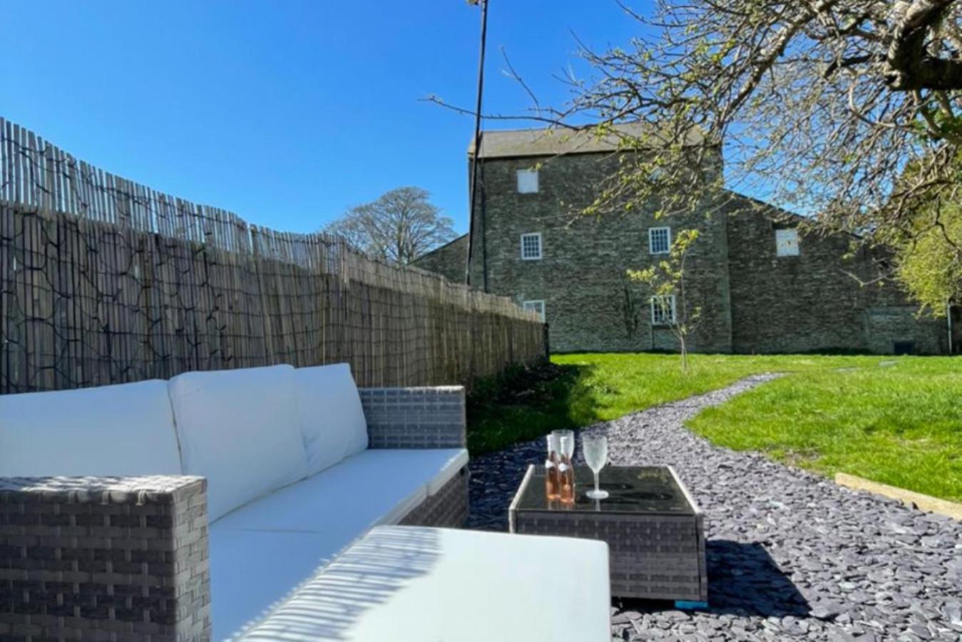 Shepherds Hut, West Ayton, Scarborough Exterior foto